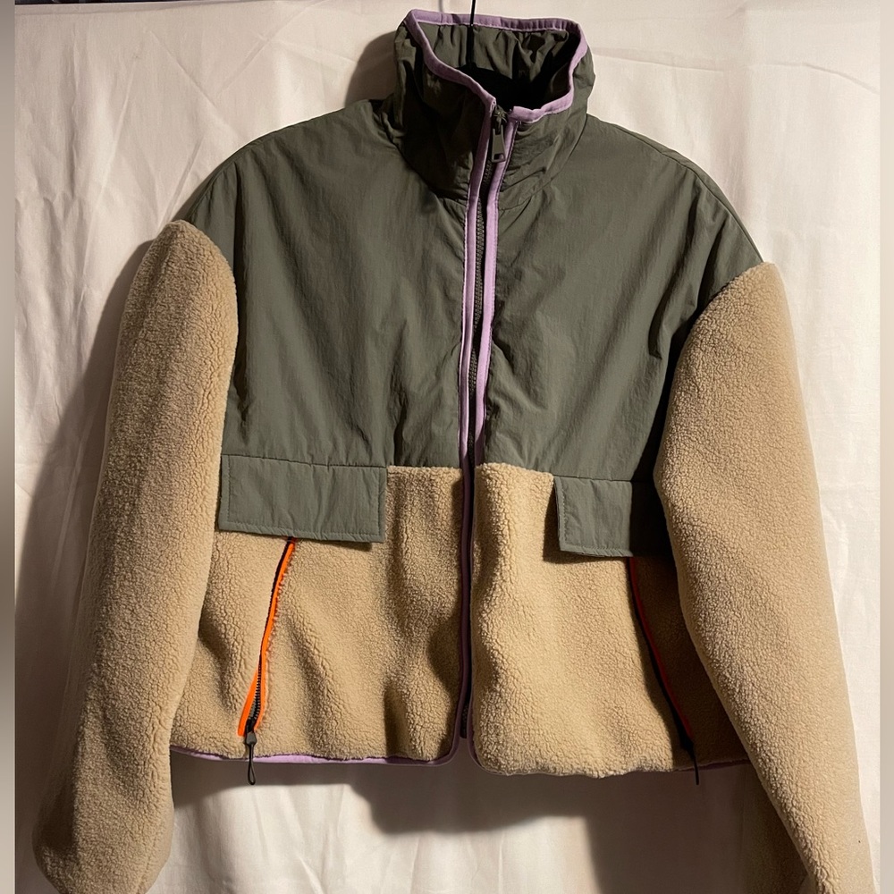 Zara Jacket - Picture 2 of 5
